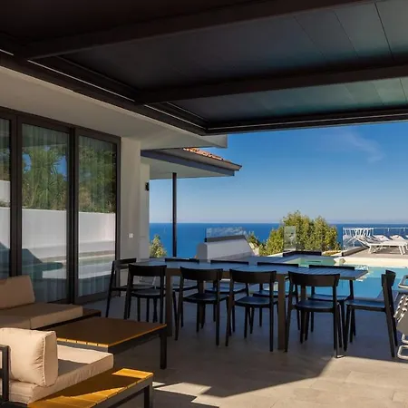 Jacuzzi Del Geranio Villa *