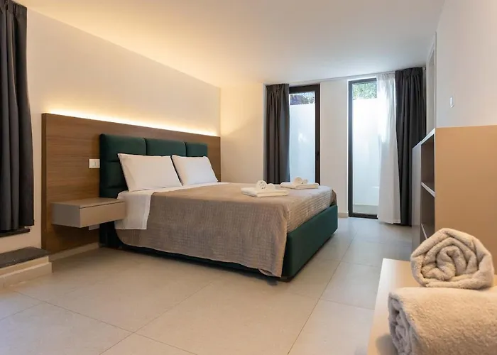 Jacuzzi Del Geranio Cefalù