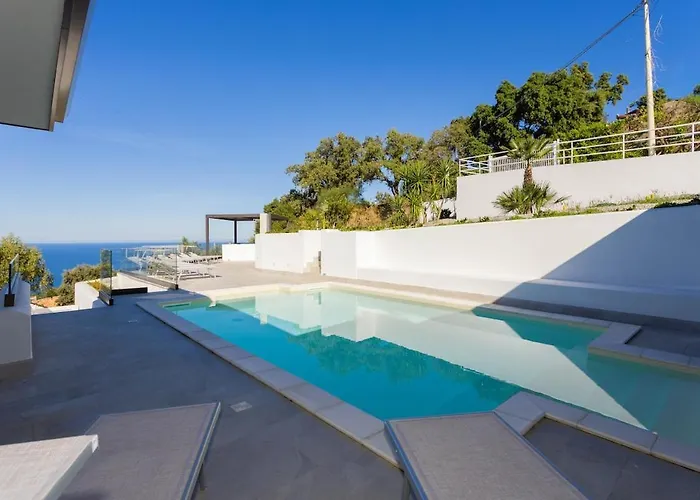 Jacuzzi Del Geranio Cefalù