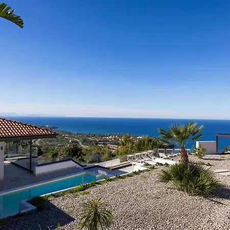 Villa Jacuzzi Del Geranio Cefalù
