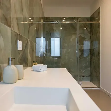 ヴィラ Jacuzzi Del Geranio *