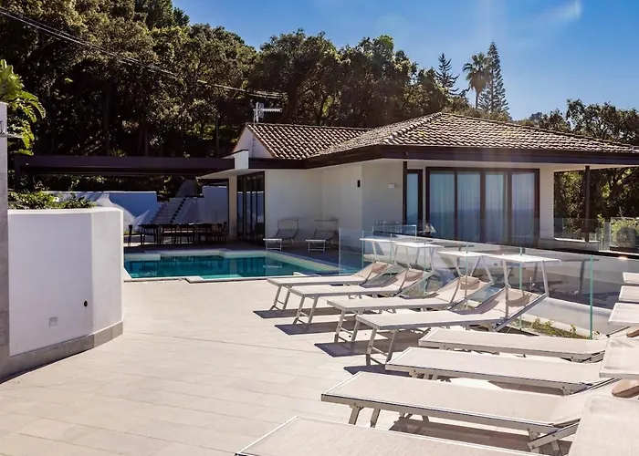Jacuzzi Del Geranio Cefalù