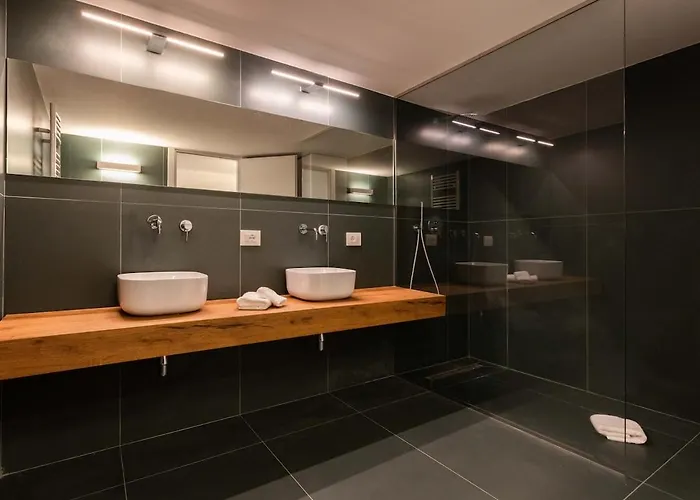 Βίλα Jacuzzi Del Geranio Cefalù