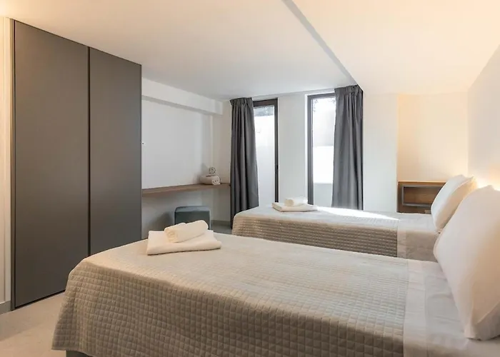 Jacuzzi Del Geranio Βίλα Cefalù